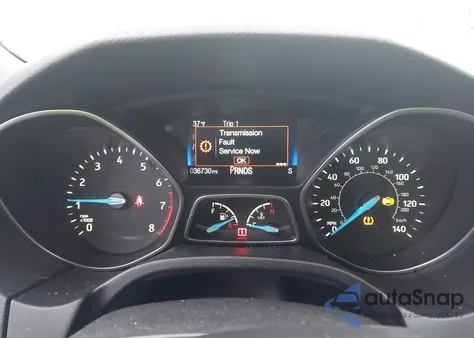 2016 Ford Focus Se z USA, uszkodzony, nr VIN 1FADP3F23GL372955